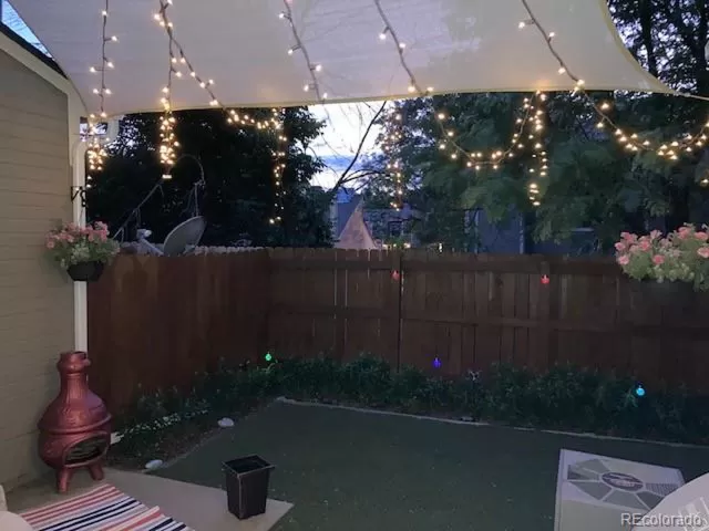 MLS: 8300576 Condo For Sale