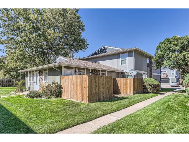 MLS: 8307869 Condo For Sale