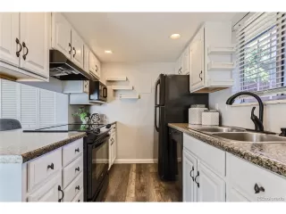 Photo #5: 8307869 Listing 