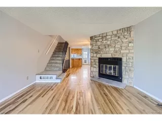 Photo #6: 8308083 Listing