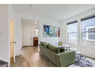 Photo #5: 8310501 Listing 