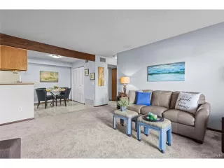 Photo #6: 8313092 Listing