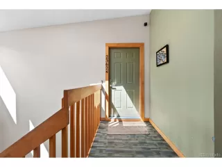 Photo #5: 8314111 Listing 