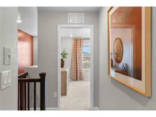 Photo #5: 8316943 Listing