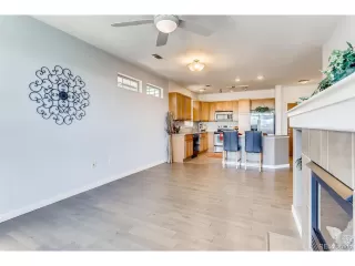 Photo #6: 8317005 Listing