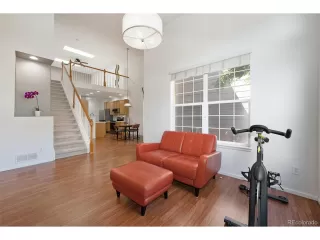 Photo #3: 8317870 Listing