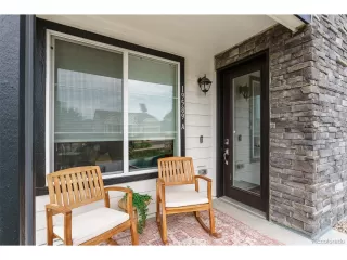 Photo #5: 8318376 Listing