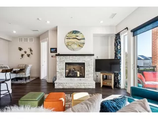 Photo #3: 8320241 Listing