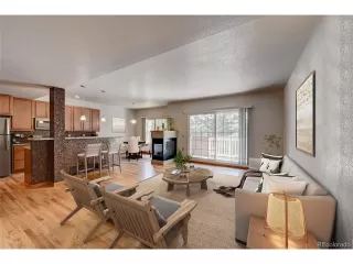 Photo #4: 8322028 Listing