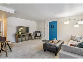 Photo #3: 8322161 Listing