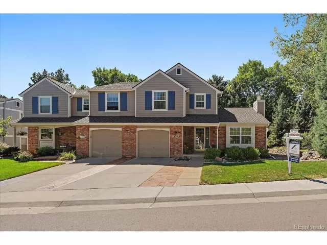 MLS: 8323105 Condo For Sale