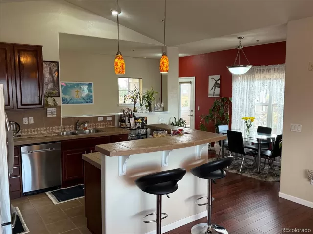 MLS: 8323373 Condo For Sale