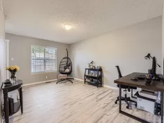 Photo #2: 8324402 Listing