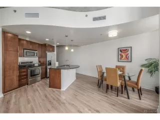 Photo #4: 8324495 Listing 