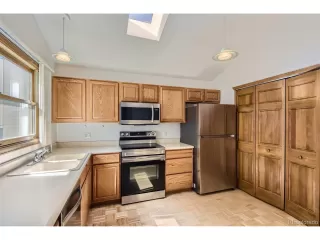 Photo #5: 8324930 Listing 