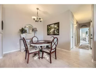 Photo #4: 8328002 Listing