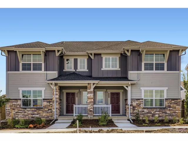 MLS: 8332220 Condo For Sale