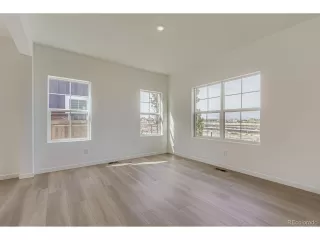 Photo #3: 8332220 Listing 