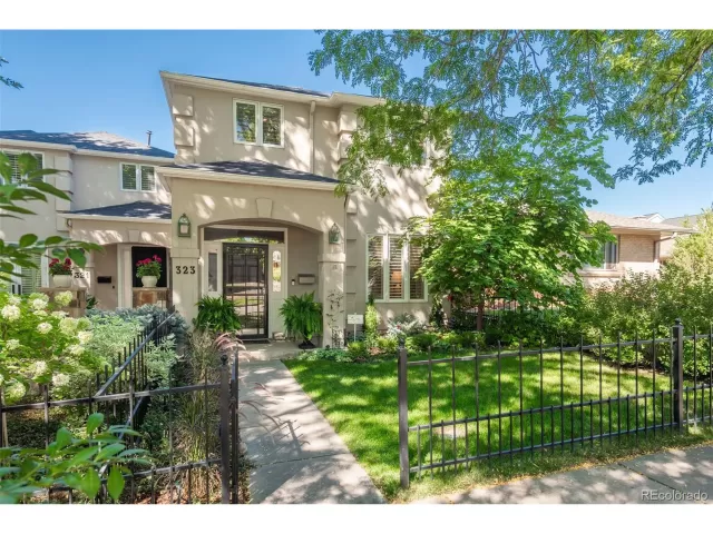 MLS: 8332726 Condo For Sale