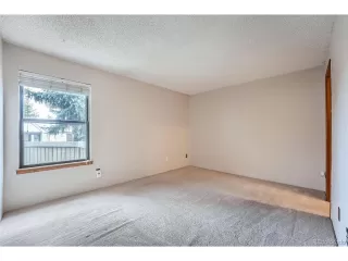 Photo #6: 8336553 Listing