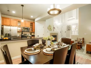 Photo #5: 8338825 Listing