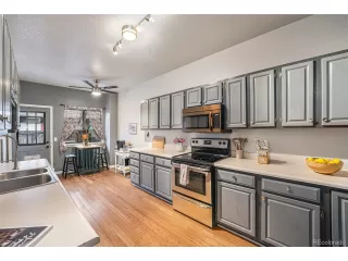 Photo #5: 8346593 Listing