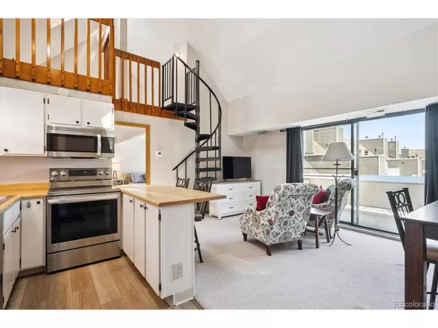 MLS: 8346961 Condo For Sale