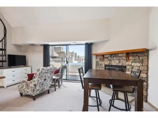 Photo #5: 8346961 Listing 