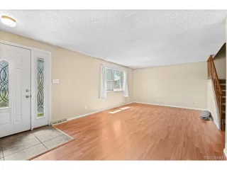 Photo #3: 8350210 Listing