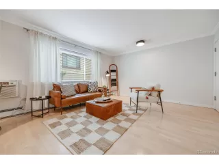 Photo #2: 8350531 Listing