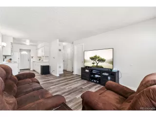 Photo #4: 8351326 Listing 