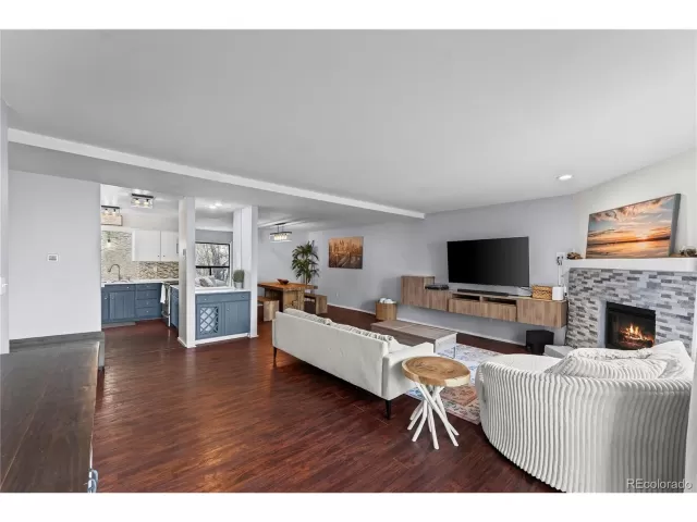 MLS: 8351605 Condo For Sale