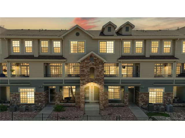 MLS: 8351685 Condo For Sale