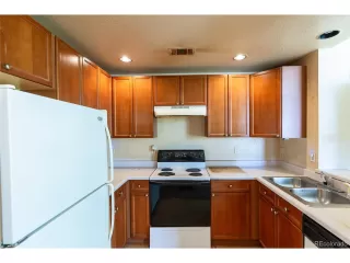 Photo #4: 8351998 Listing