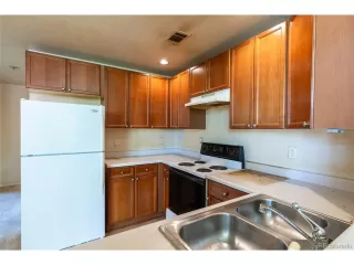 Photo #6: 8351998 Listing