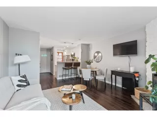 Photo #6: 8353978 Listing