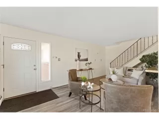 Photo #5: 8355112 Listing