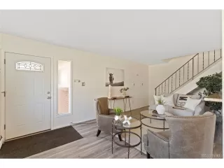 Photo #6: 8355112 Listing