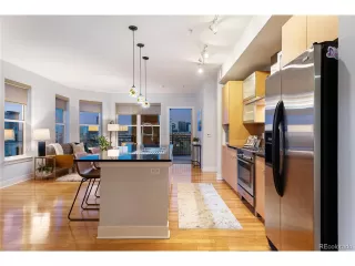 Photo #5: 8357363 Listing 