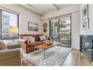 Photo #2: 8357710 Listing