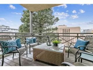 Photo #4: 8357710 Listing