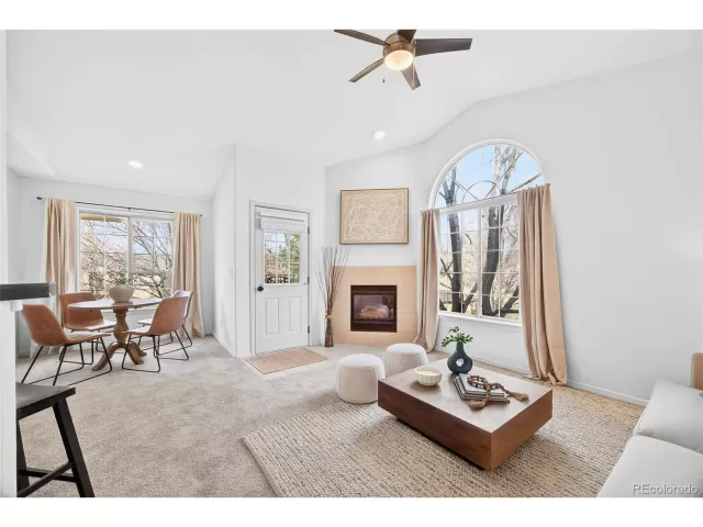 MLS: 8358744 Condo For Sale