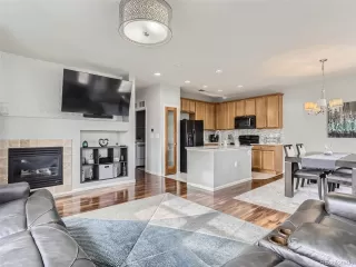 Photo #4: 8359300 Listing 