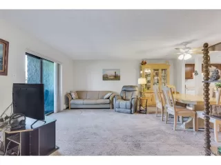 Photo #5: 8362913 Listing 