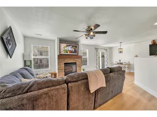Photo #4: 8363318 Listing