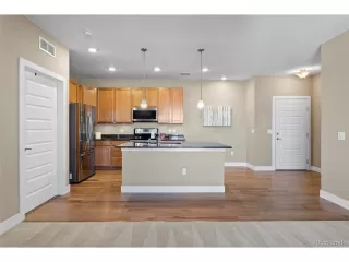 Photo #3: 8366717 Listing