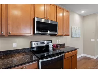 Photo #4: 8366717 Listing