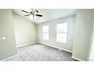 Photo #5: 8372569 Listing