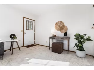 Photo #3: 8373587 Listing