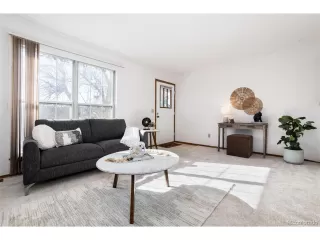 Photo #4: 8373587 Listing